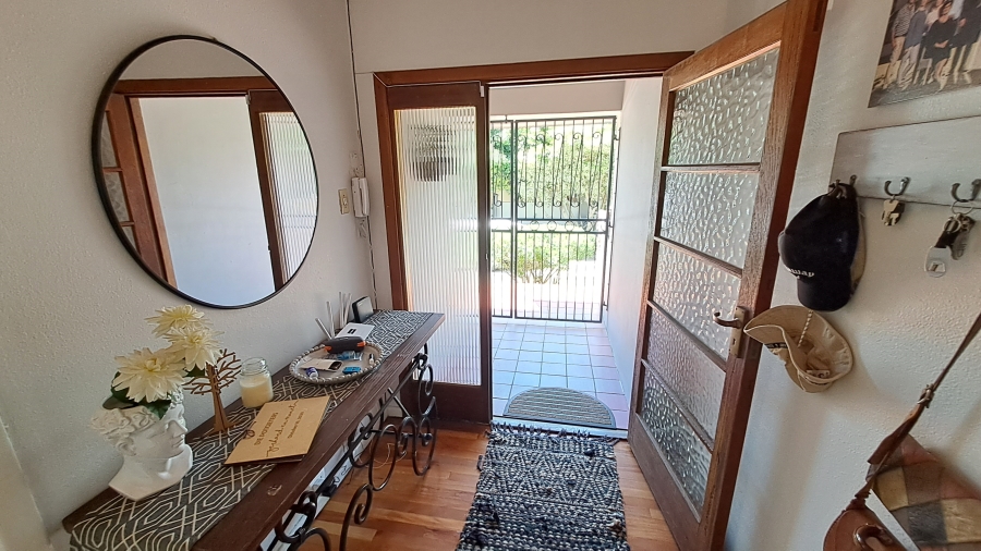 4 Bedroom Property for Sale in Walmer Eastern Cape